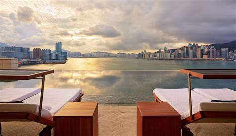 hong kong hotel deals.